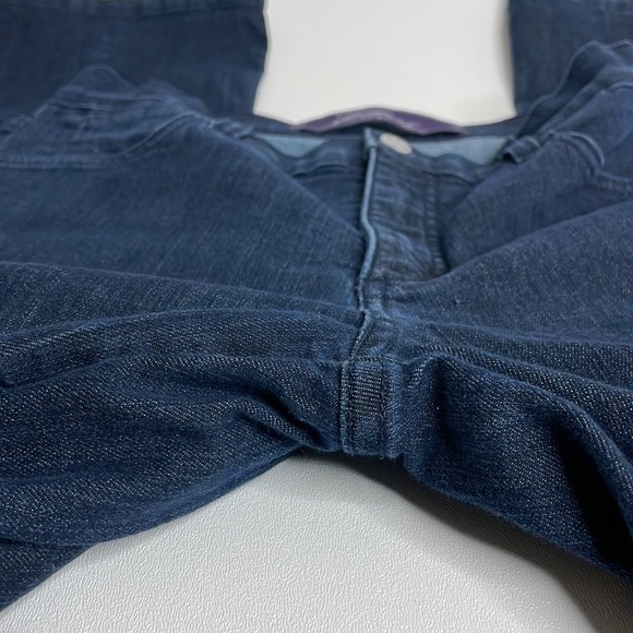 Nydj Not your daughter's jeans Dark wash bootcut high rise size 6. - Picture 5 of 13